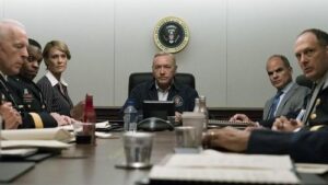 Смотреть на Лордфильм 2.0 Сериал Карточный домик 2013